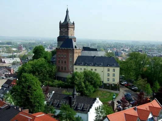 7x Kleef net over de grens bij Nijmegen