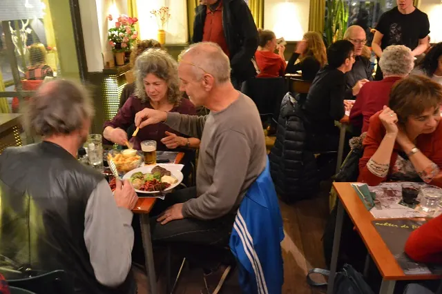cafe de plak in nijmegen eten