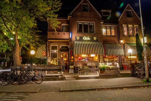 cafe jos meesterschenkerij nijmegen buitenkant