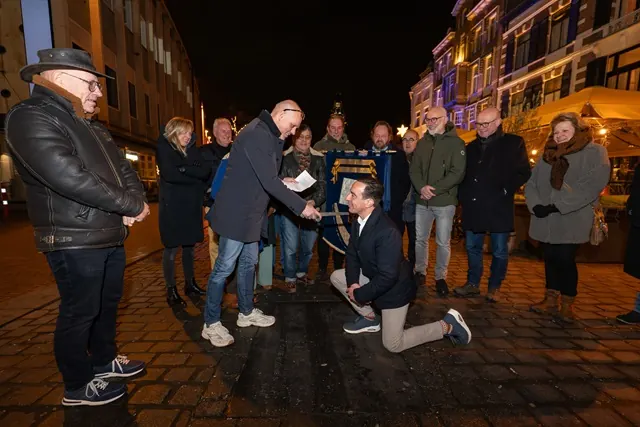 Erik Jansen geëerd met de Blauwe Steen 2023 in Nijmegen