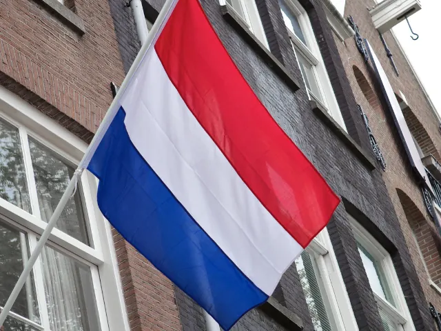 De evolutie van de Nederlandse vlag door de eeuwen heen