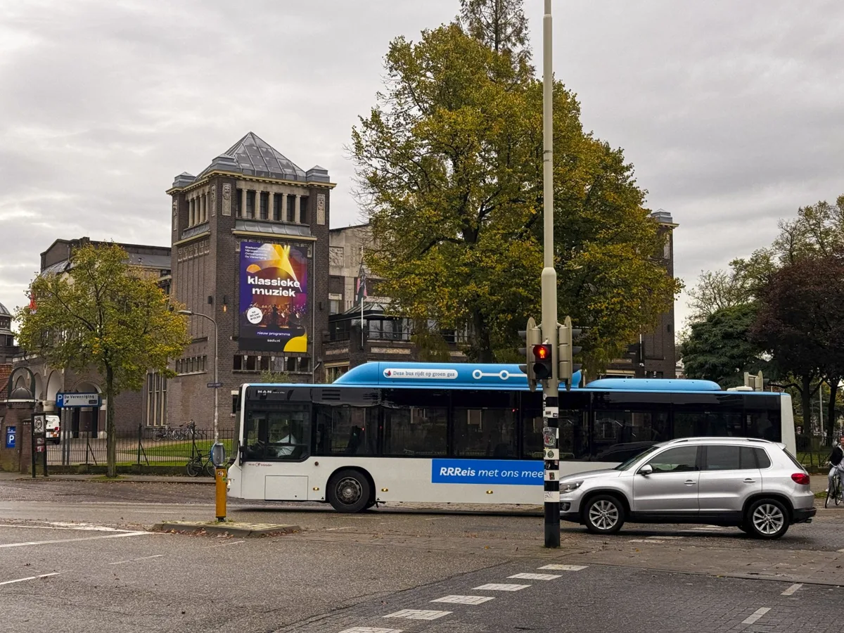 Met de bus naar De Vereeniging en schouwburg voor 2,50 euro